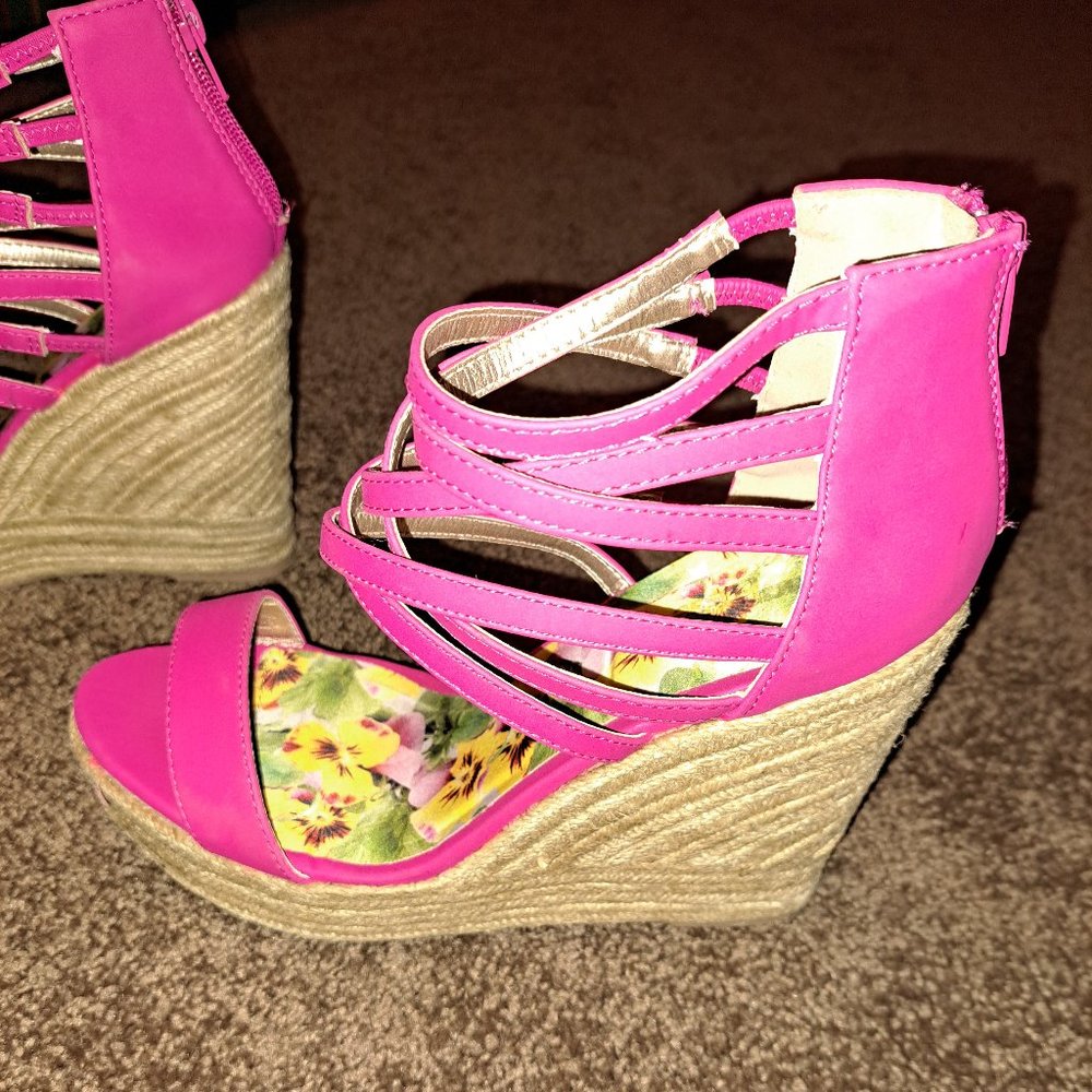 Charlotte Russe Hot Pink Wedges size 8